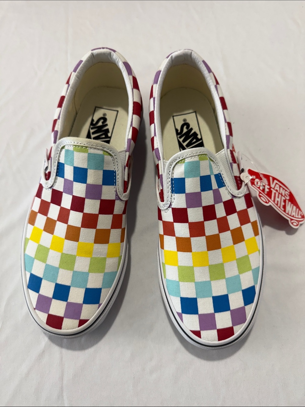 NEW Vans Multi-Color Rainbow Checkerboard Slip-On Sneakers